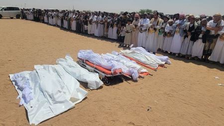 تشييع رسمي وشعبي لجثامين 10شهداء من اسرة واحدة بمارب